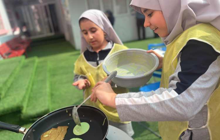 فستیوال تخم مرغ و پنکیک های رنگی 16