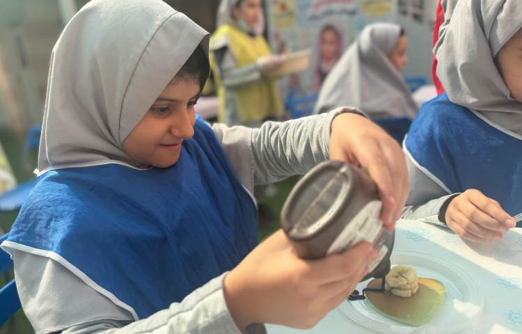 فستیوال تخم مرغ و پنکیک های رنگی 7