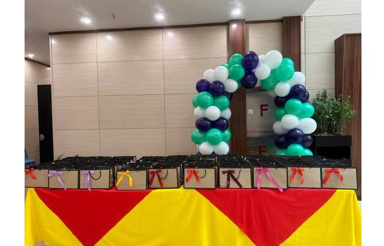 فستیوال زبان انگلیسی 2