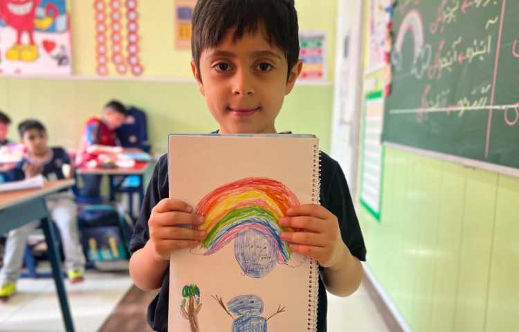 فضاسازی و نقاشی از آموخته های خود