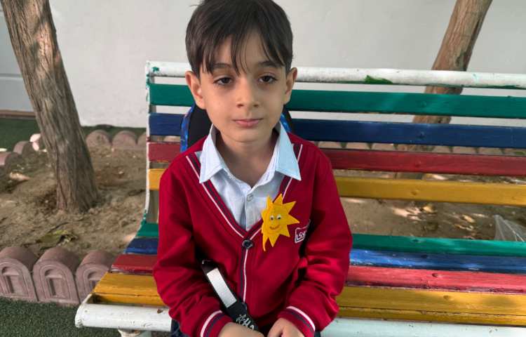 فعالیت:تمرین سلام کردن و وصل کردن خورشید نمدی به لباس 2