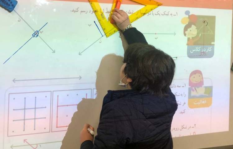 فعالیتهای آموزشی دانش آموزان پایه چهارم 7