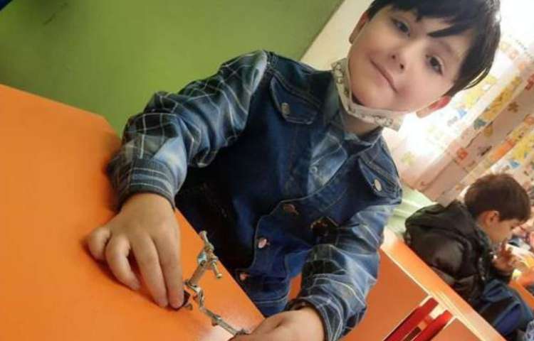 فعالیتهای آموزشی پایه اول دبستان 12