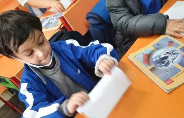 فعالیتهای آموزشی پایه اول دبستان 2