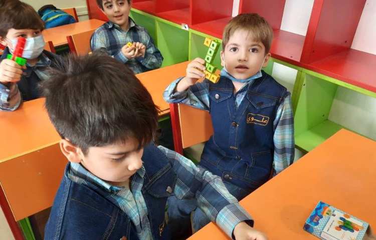 فعالیتهای آموزشی پایه اول دبستان 9