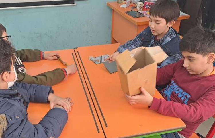 فعالیتهای آموزشی پایه سوم دبستان 3