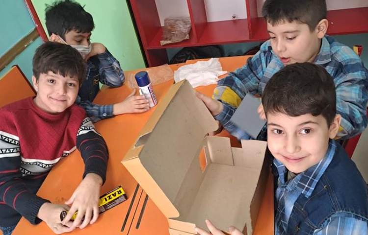 فعالیتهای آموزشی پایه سوم دبستان