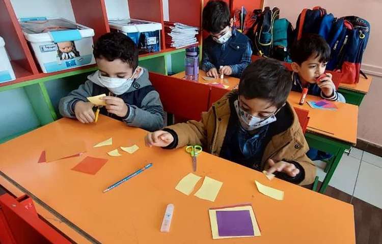 فعالیتهای خلاق آموزشی و دست ورزی پیش دبستان 8