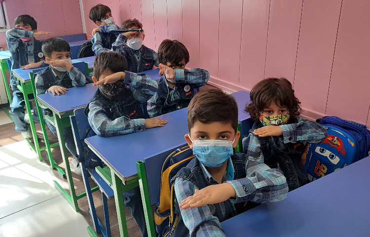 :فعالیتهای درسی هفته اول کلاس سیب 5