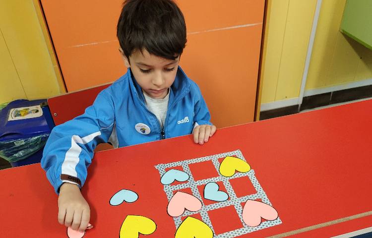 :فعالیتهای درسی کلاس انگور از 16 تا 20 مهر 12