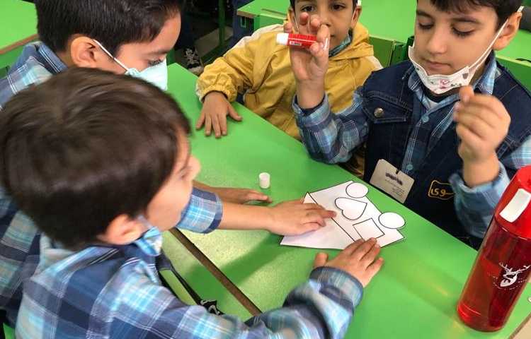 فعالیتهای زبانی دانش آموزان پایه اول 2