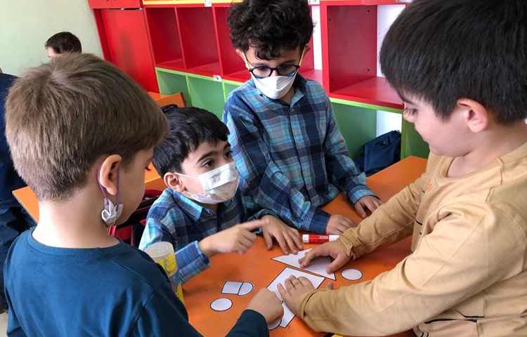 فعالیتهای زبانی پایه اول دبستان 1