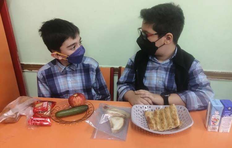 فعالیتهای پایه چهارم دبستان علوی 1