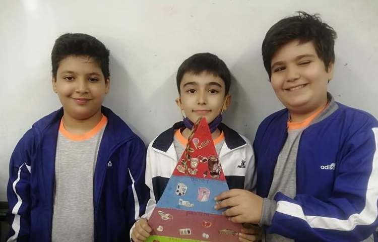 فعالیتهای پایه چهارم دبستان علوی 3