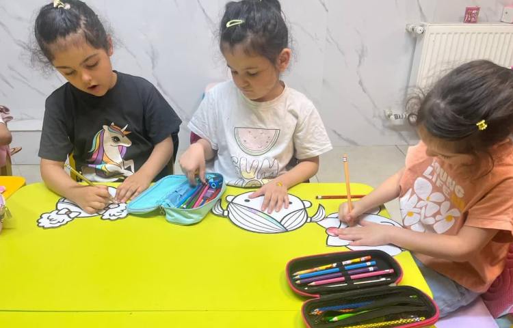 فعالیت - greeting - استیج Freer Practice 1