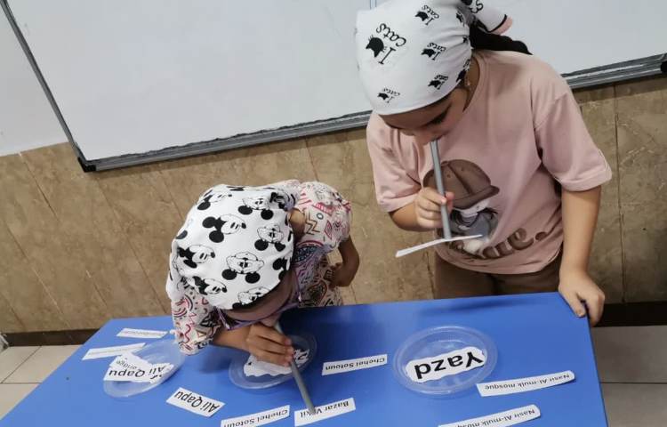 فعالیت Matching the attractions of cities controlled practice استیج 2