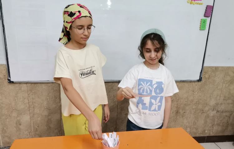 فعالیت duel over Isfahan's facts Free practice استیج 2