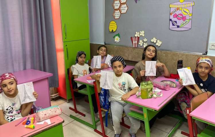 فعالیت -making handcrafts استیج Freer practice