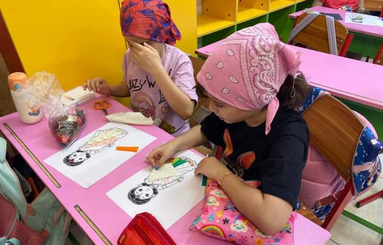 فعالیت -making handcrafts استیج Freer practice