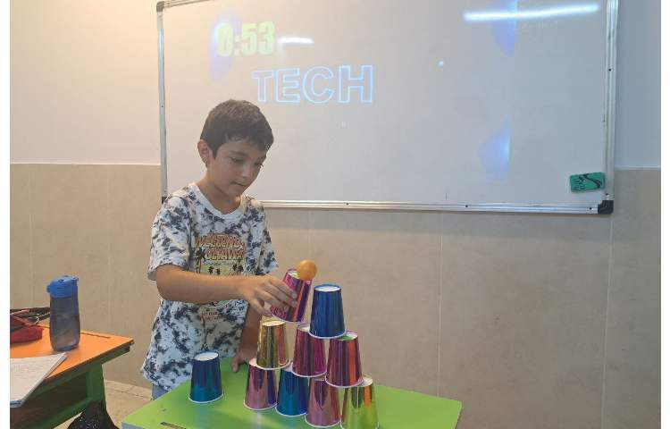 فعالیت برج‌هیجان برای مرور مطالب 4