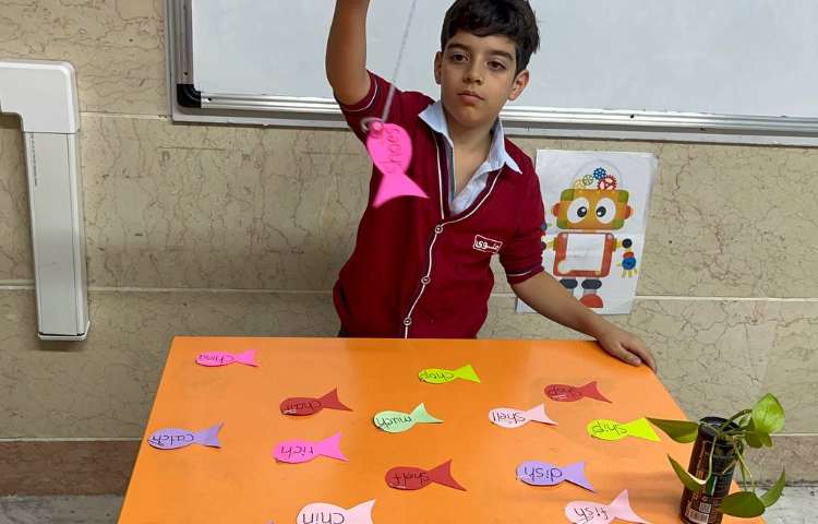 فعالیت تمرین مثال های phonics 2