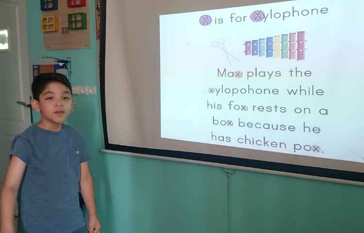 فعالیت جمله خوانی به زبان انگلیسی 3