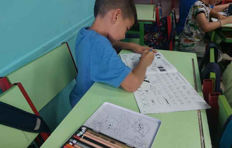 فعالیت جمله سازی به زبان انگلیسی 2