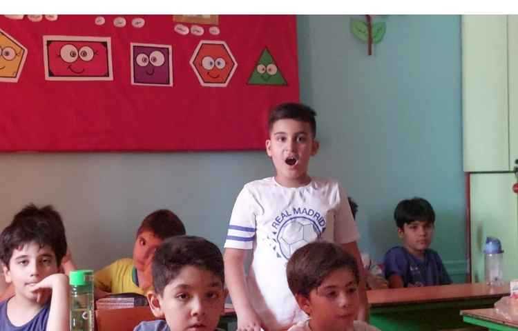 فعالیت جمله سازی به زبان انگلیسی