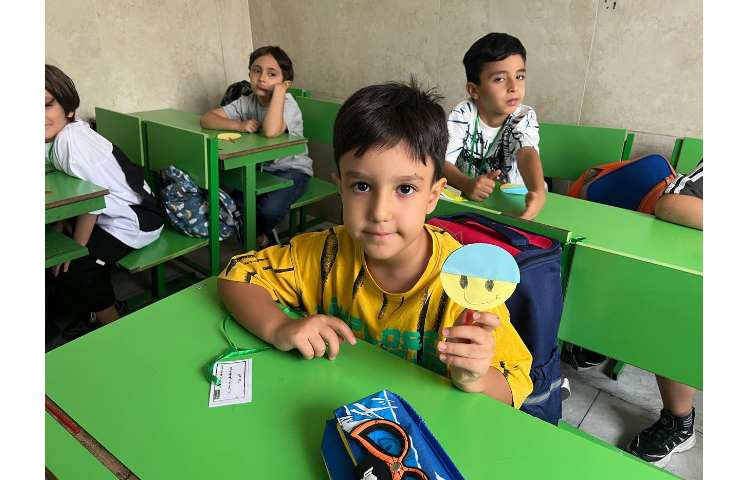 فعالیت greeting (خوش آمد گویی)