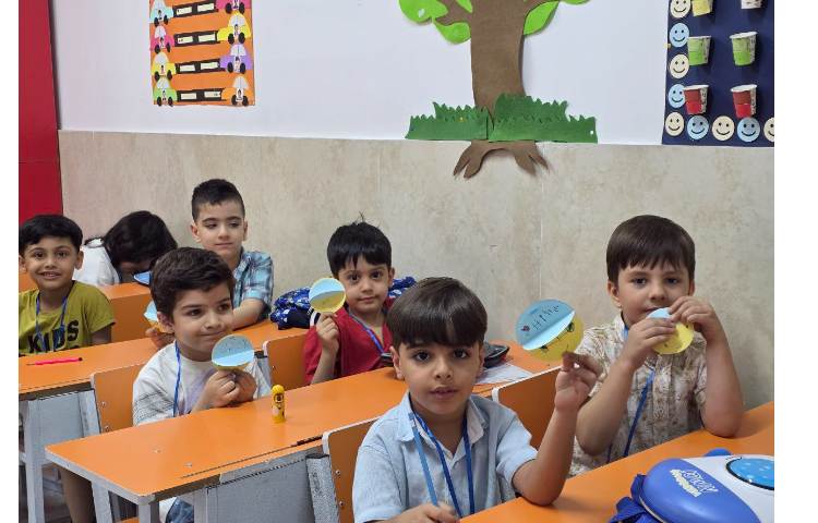 فعالیت greeting (خوش آمد گویی)