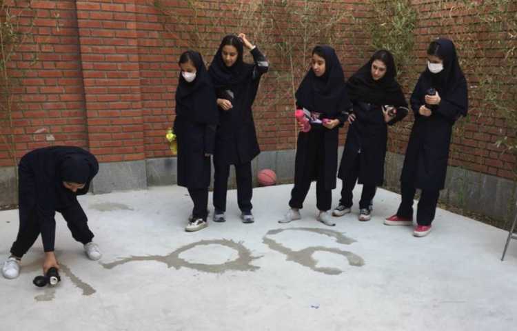 فعالیت در بخش زبان