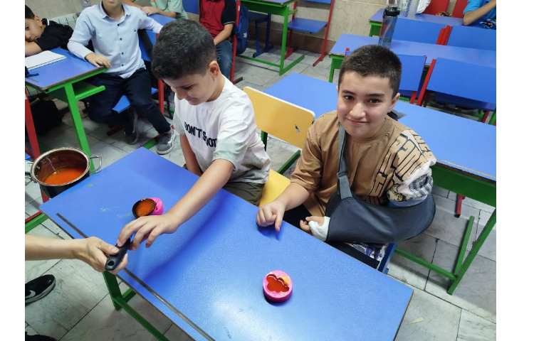 فعالیت در منزل دانش آموزان عزیزم بعداز آموزش کیک پزی در مدرسه 7