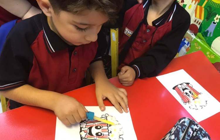 فعالیت دست‌ورزی-زنگ زبان عمومی 10