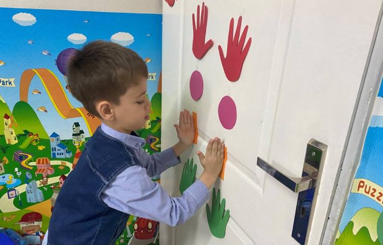 فعالیت دست ورزی در زنگ General English 2