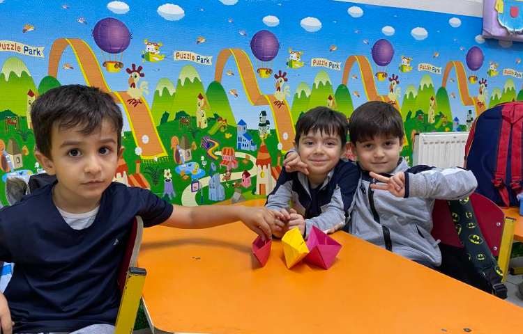 فعالیت دست ورزی در زنگ General English 3