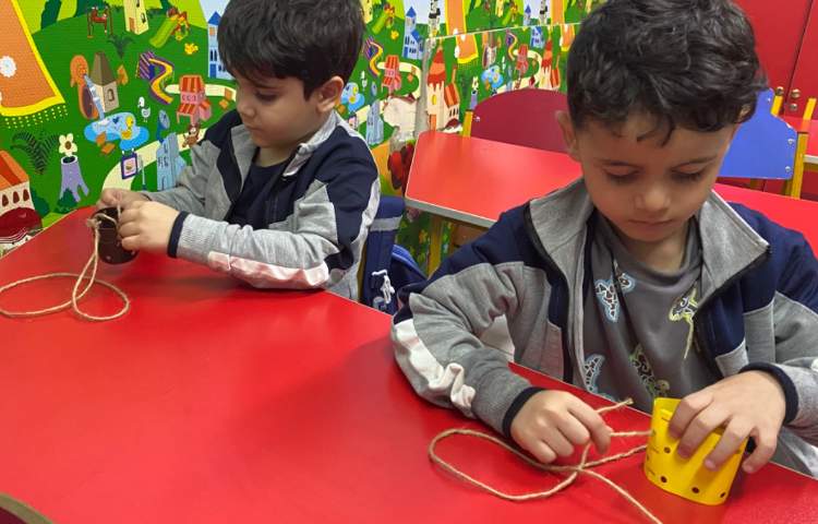 فعالیت دست ورزی در زنگ General English 3