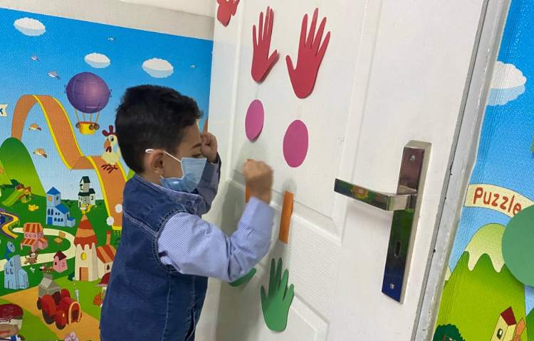 فعالیت دست ورزی در زنگ General English 5