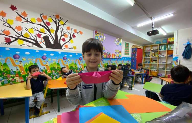 فعالیت دست ورزی در زنگ General English 7