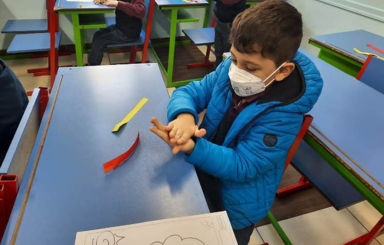 فعالیت دست ورزی 10