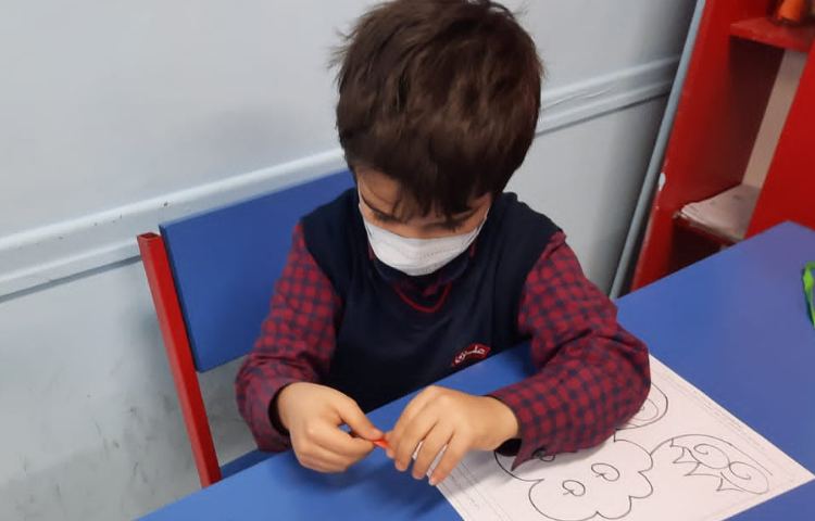 فعالیت دست ورزی 8