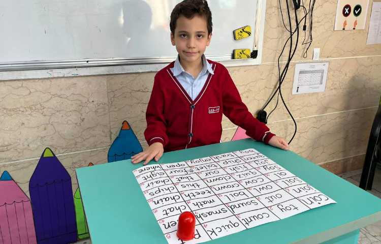 فعالیت دیکته تاسی 4