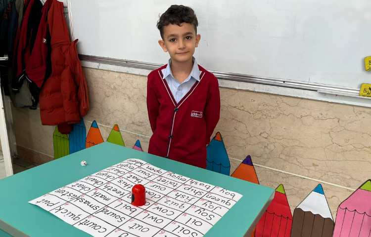 فعالیت دیکته تاسی 6