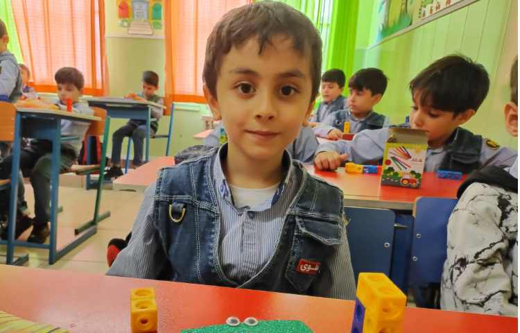 فعالیت ریاضی آموزش مفهوم تساوی ، کمترو بیشتر 3