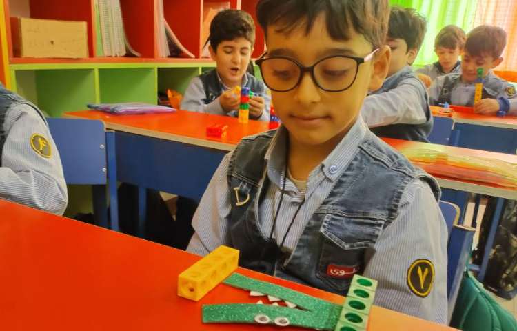 فعالیت ریاضی آموزش مفهوم تساوی ، کمترو بیشتر 6