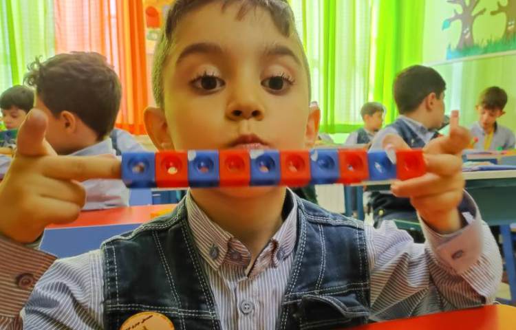 فعالیت ریاضی الگویابی با چینه 1