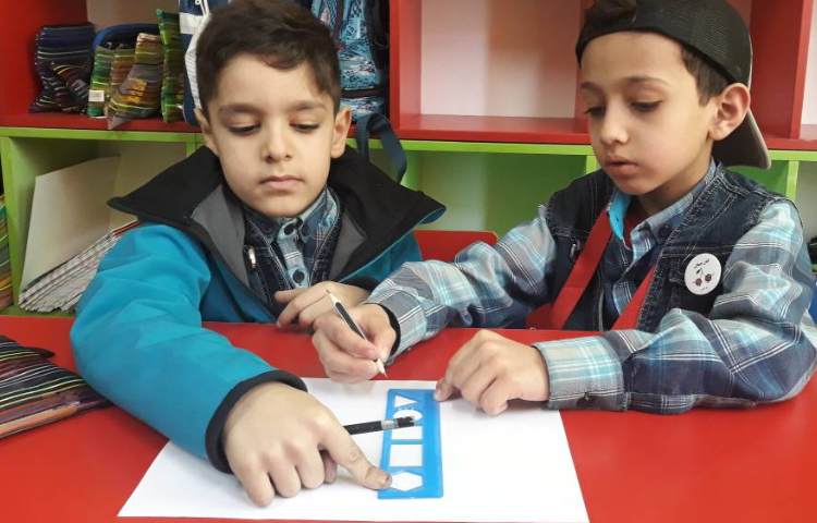 :فعالیت ریاضی بازینیمه من کو؟، کلاس گیلاس 10