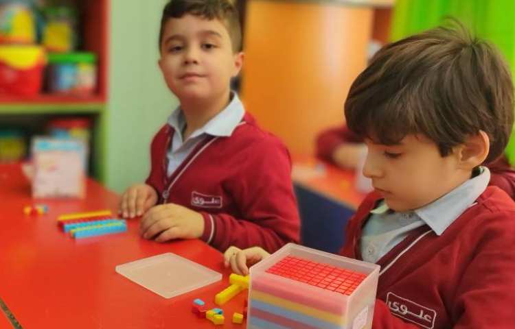 فعالیت ریاضی جمع و تفریق دست ورزی با کوییزنر 3