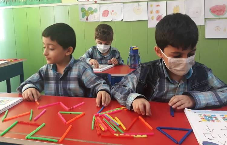 :فعالیت ریاضی مفهوم انتقال و دست ورزی ساخت الگو 10