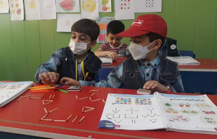 :فعالیت ریاضی مفهوم انتقال و دست ورزی ساخت الگو 4