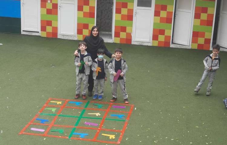 فعالیت ریاضی: کلاس بدون دیوار جدول شگفت انگیز اعداد